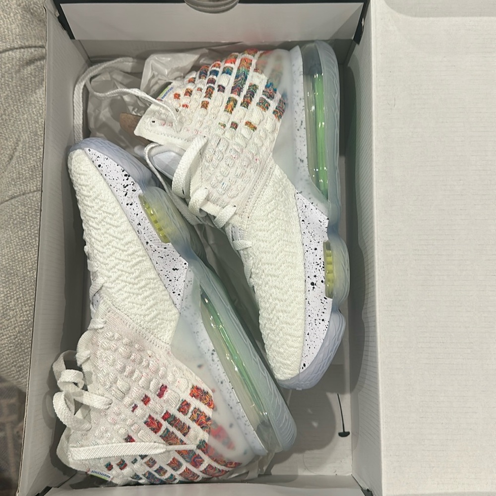 Brand new Lebron XVII women’s basketball sneakers in original box